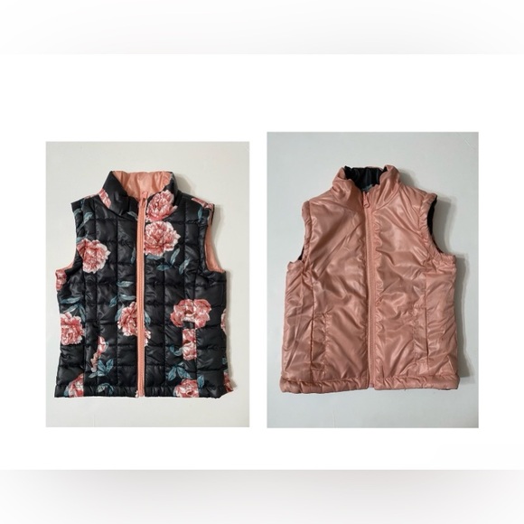 URBAN REPUBLIC Pink Floral Reversible Quilted Puffer Vest Girls size 3T - Picture 1 of 11
